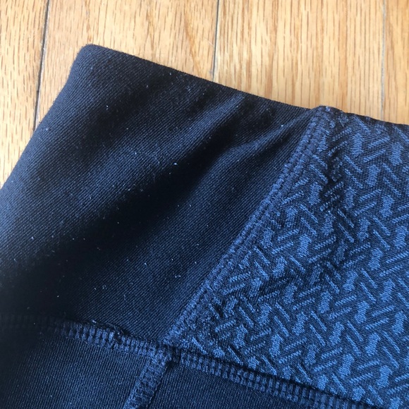 MPG crops/capris - Picture 2 of 5